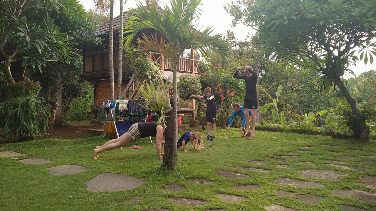 Esa Di Kubu Homestay Singaraja Extérieur photo