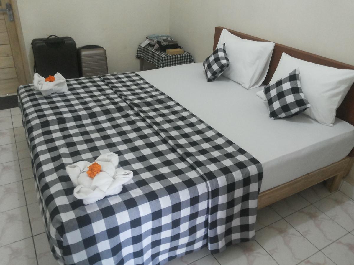 Esa Di Kubu Homestay Singaraja Extérieur photo